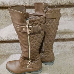 Ladies brown boots